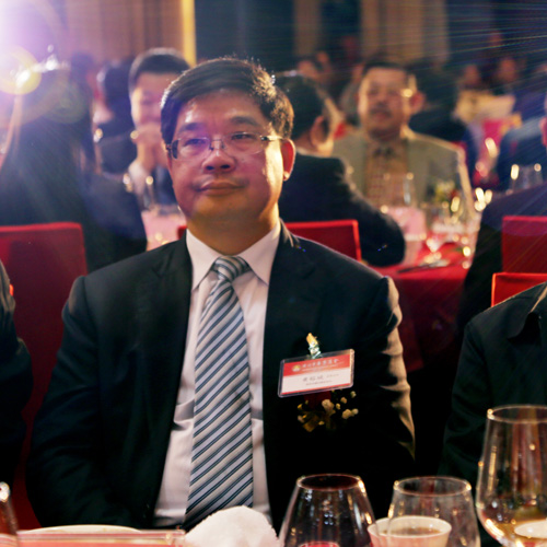 黄榕城出席深圳市普宁商会周年庆典活动