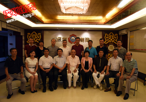 南澳县委书记杜怀丹、县长周崇凝带队到我会参访