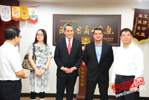 法属波利尼西亚议会议长Marcel Tuihani到我会参观