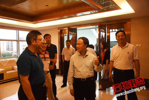 四川省委组织部副部长雷世界带队到我会参观座谈