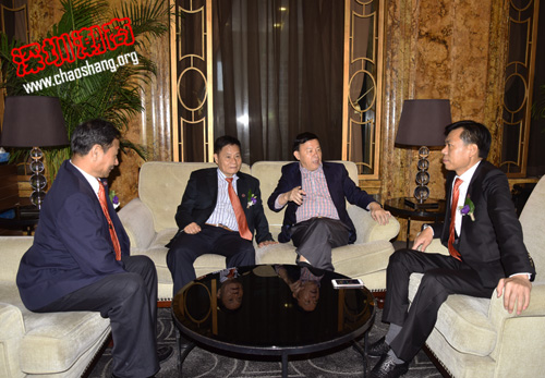 我会领导应邀参加大中华文化艺术节开幕式