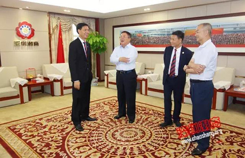 江苏银行深圳分行行长李敏一行莅临下载安装共商合作