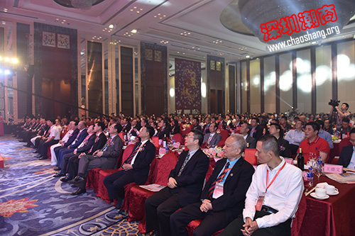 我会领导出席深圳市潮汕青年商会第二届理事会就职典礼