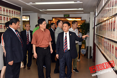 潮州市政协副主席陈炫秋一行莅临下载安装访问