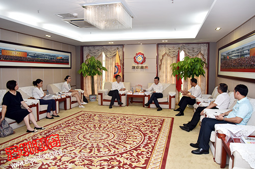 深圳市侨交会集团雷霆副总裁一行访问我会